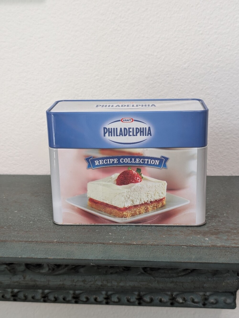 Philadelphia Cream Cheese Tin Box with Recipe Card Collection Collectible